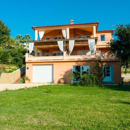 Apartments Villa Kristina Supetarska Draga Exterior photo
